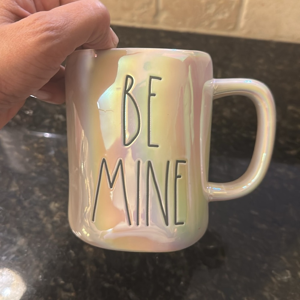 Rae Dunn Be Mine Iridescent Mug NWT